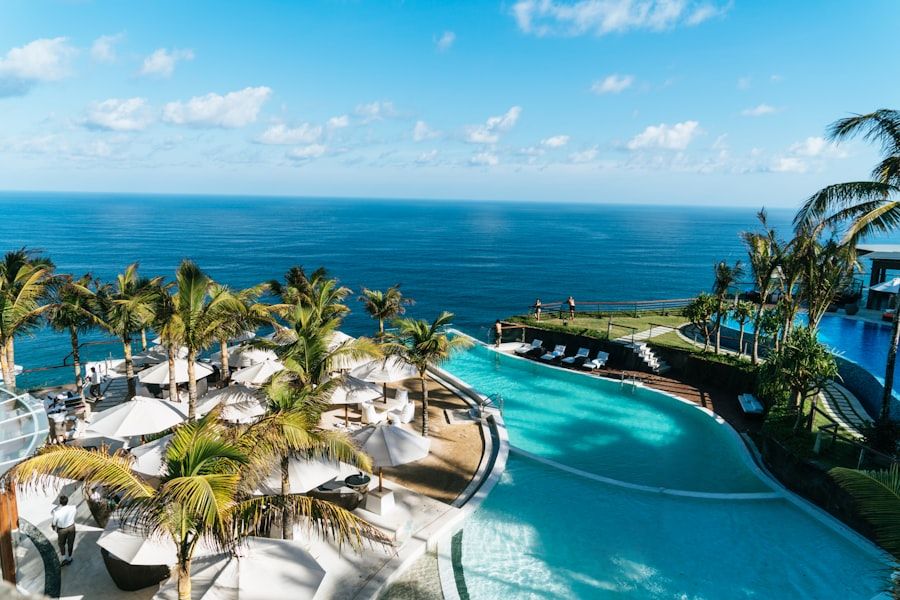 Marina hotel pool